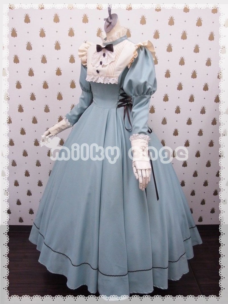 メイド服（長袖、ロング、アイシーブルー）・エプロンなし